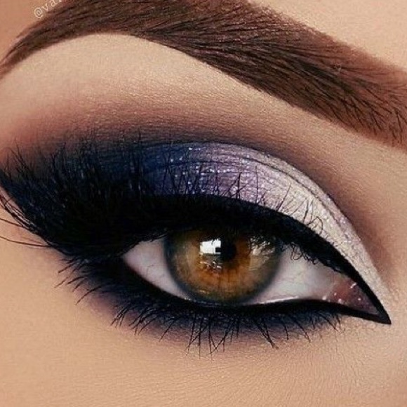 Meet your Posher, Tay - Picture 1 of 1